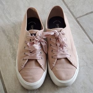 Rose color womens size 8 sperry lace sneaker